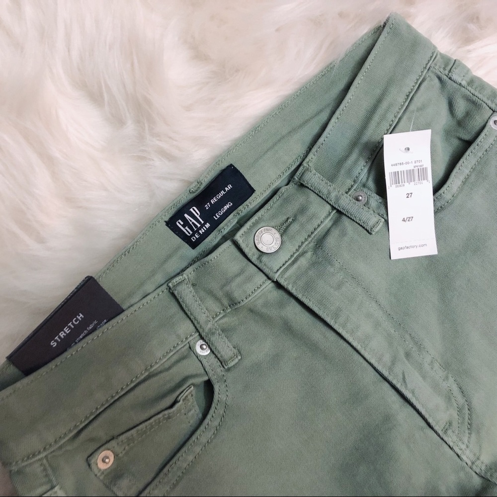 NEW GAP High Rise Skinny Jeans (Destructed) - Picture 3 of 4